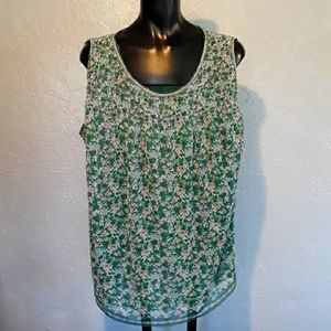 Max studio size large with gathered bodice and lined